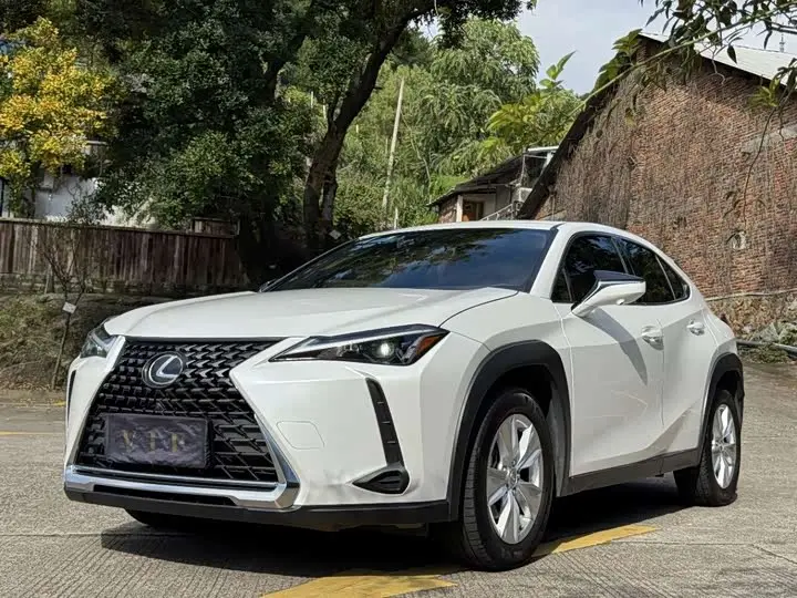 Lexus UX 2022, арт. CN-3596928 — фото 1