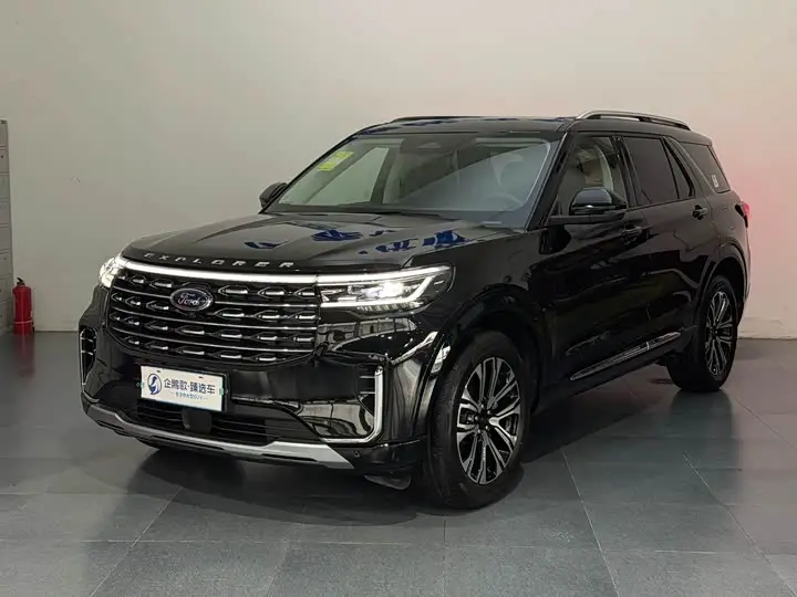 Ford Explorer 2024, арт. CN-3597029 — фото 1