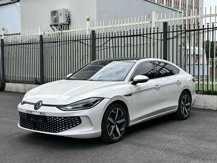 Volkswagen Lamando L 2022, арт. CN-3597065 — фото 1