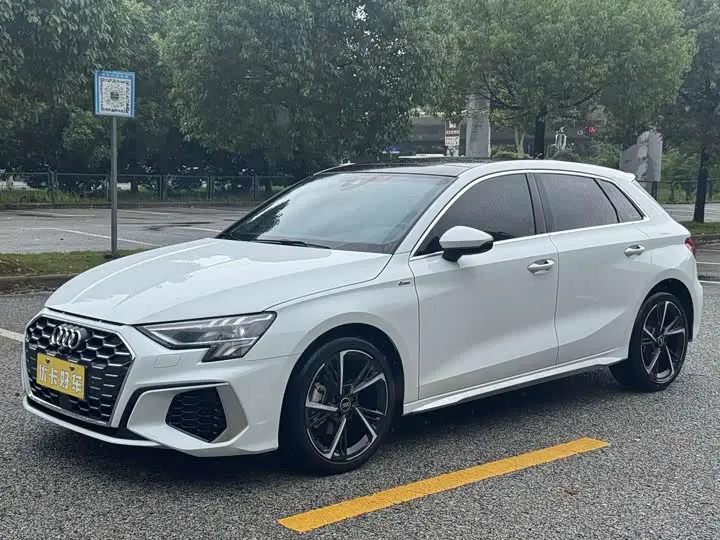 Audi A3 2021, арт. CN-3597336 — фото 1