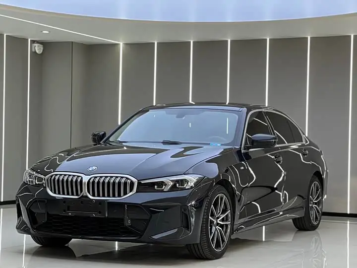 BMW 3 Series 2023, арт. CN-3598372 — фото 1