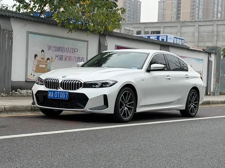 BMW 3 Series 2024, арт. CN-3598394 — фото 1