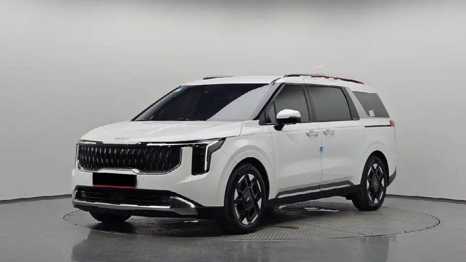 Kia Carnival 2023, арт. KR-3607426 — фото 1