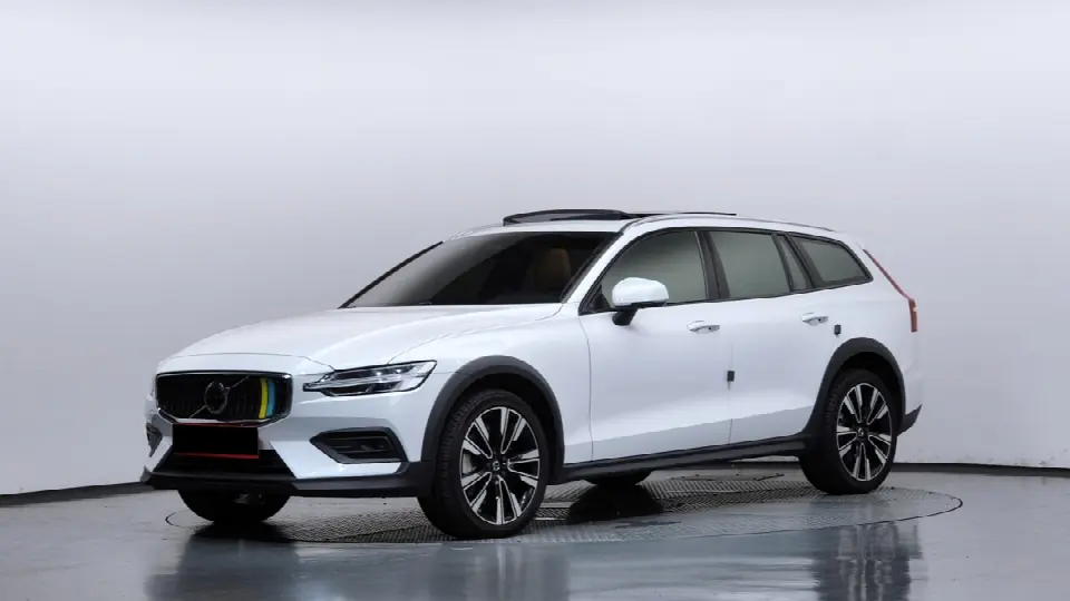 Volvo V60 2019, фото из объявления
