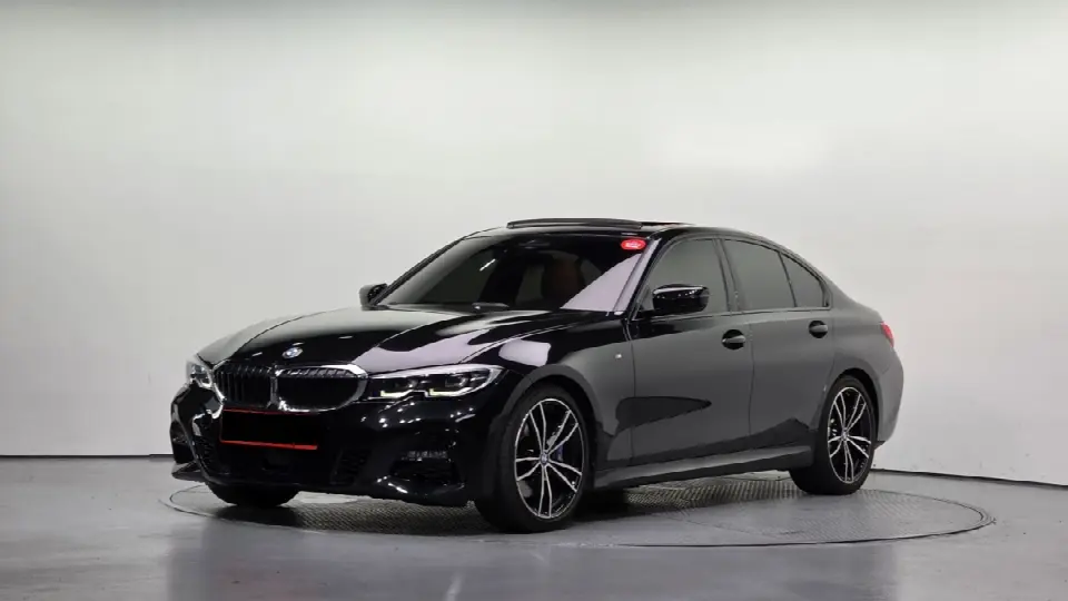 BMW 3 Series 2019, фото из объявления