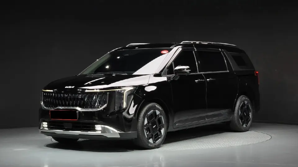 Kia Carnival 2023, арт. KR-3612138 — фото 1