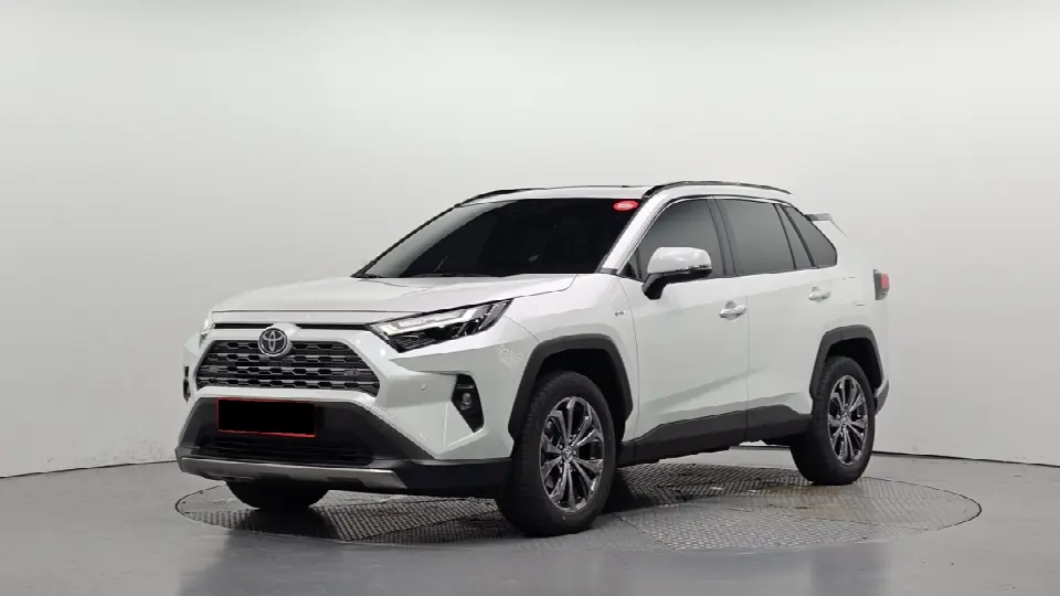 Toyota RAV4 2019, фото из объявления