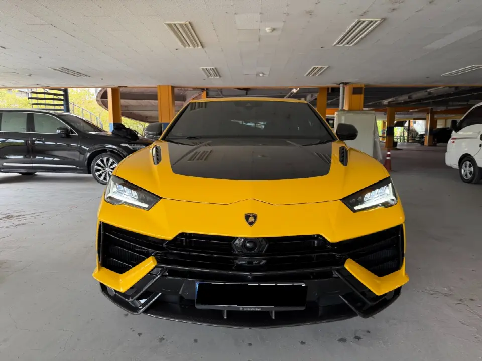 Lamborghini Urus 2018, фото из объявления