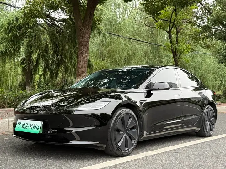 Tesla Model 3 2023, арт. CN-3614400 — фото 1