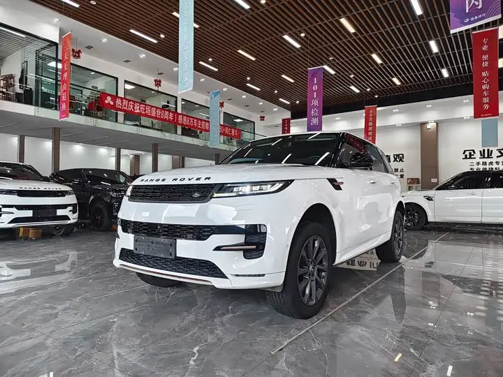 Land Rover Range Rover Sport 2024, арт. CN-3614890 — фото 1