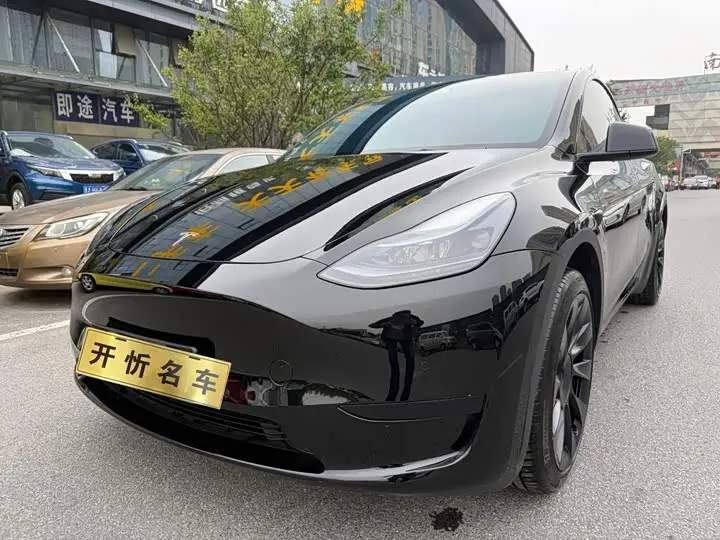 Tesla Model Y 2023, арт. CN-3616016 — фото 1