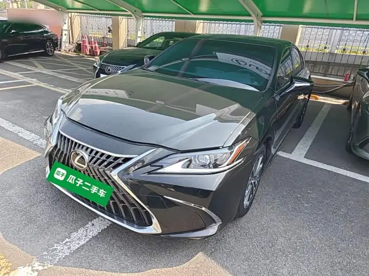 Lexus ES 2022, арт. CN-3616410 — фото 1