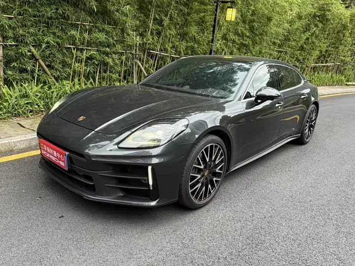 Porsche Panamera 2024, арт. CN-3616593 — фото 1