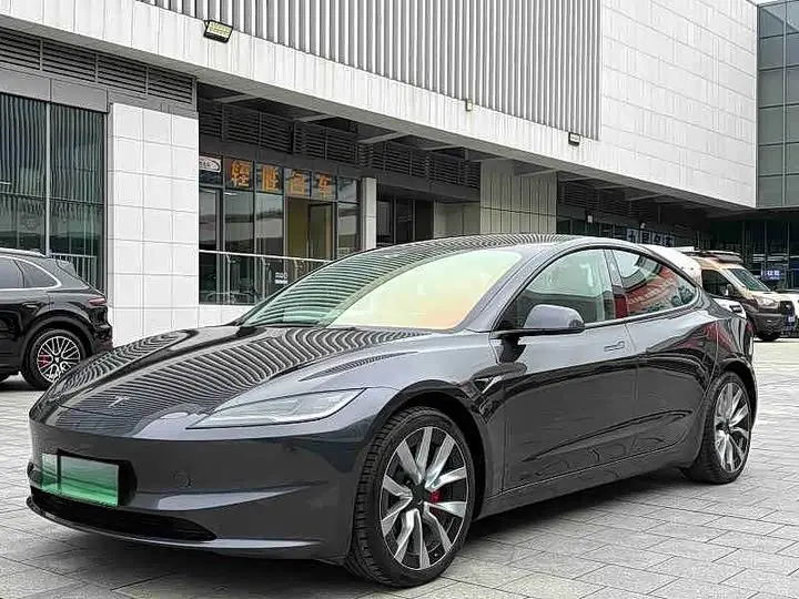 Tesla Model 3 2023, арт. CN-3616636 — фото 1