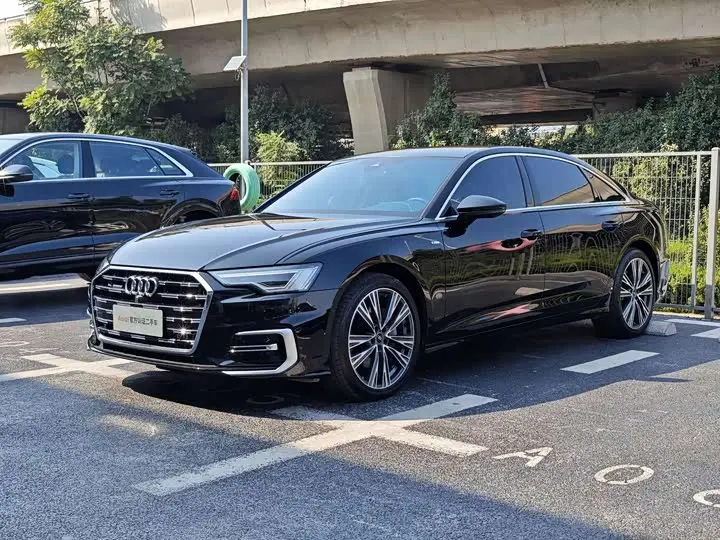 Audi A6L 2025, арт. CN-3616787 — фото 1