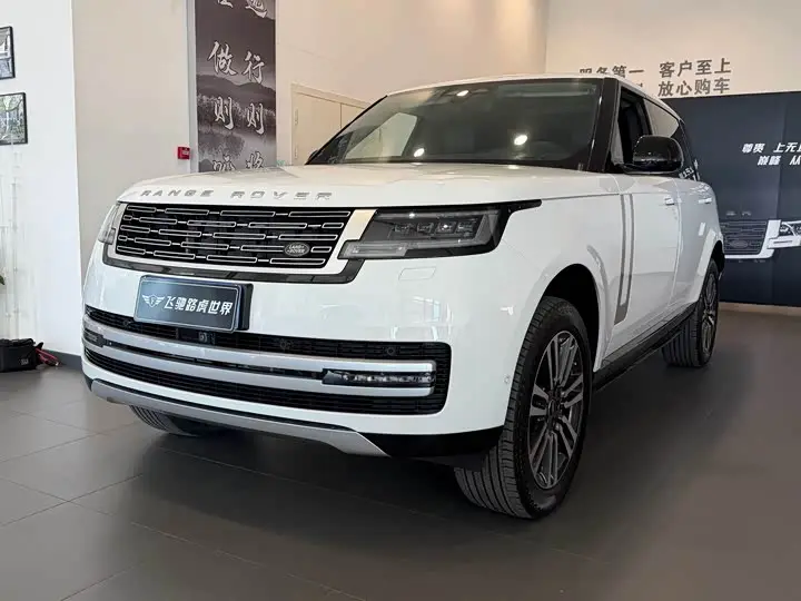 Land Rover Range Rover 2023, арт. CN-3616804 — фото 1