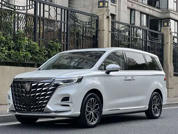 Roewe iMax 8 EV 2022, арт. CN-3617077 — фото 1