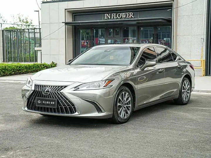 Lexus ES 2022, арт. CN-3617271 — фото 1
