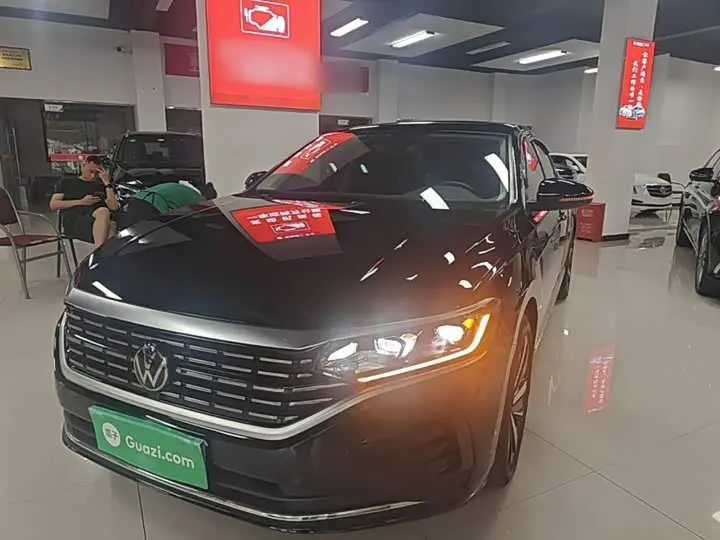 Volkswagen Passat 2023, арт. CN-3617569 — фото 1