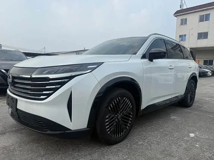 Nissan Pathfinder 2024, арт. CN-3618122 — фото 1