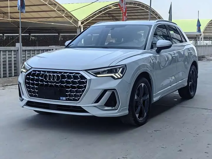 Audi Q3 2024, арт. CN-3618302 — фото 1