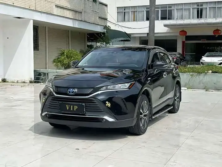 Toyota Harrier 2022, арт. CN-3618308 — фото 1