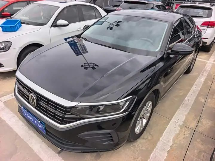 Volkswagen Passat 2024, арт. CN-3620185 — фото 1