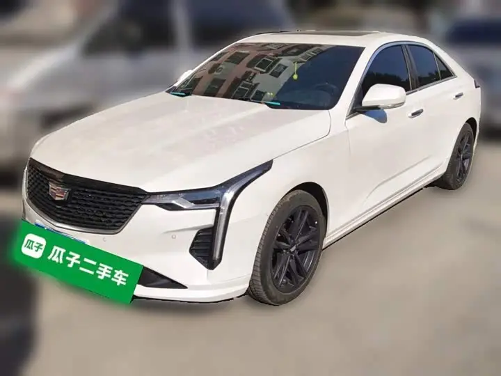 Cadillac CT4 2023, фото из объявления
