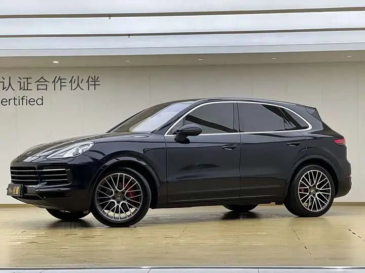 Porsche Cayenne 2019, арт. CN-3620323 — фото 1