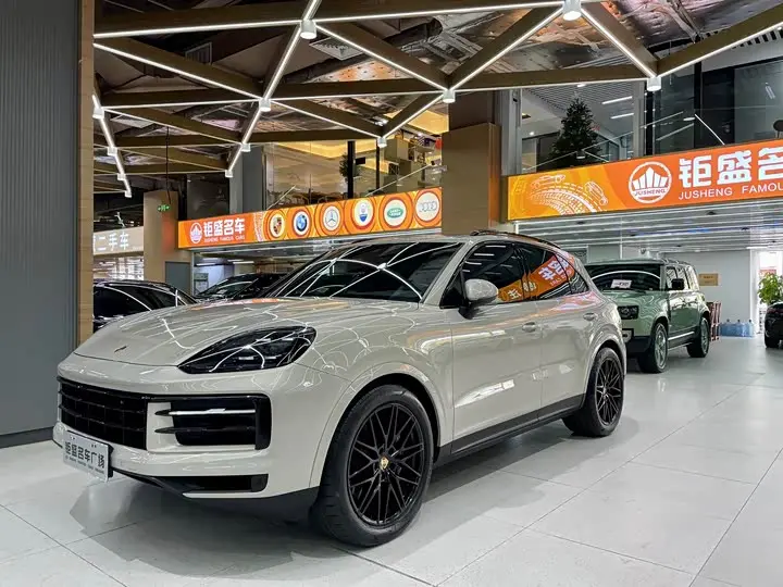 Porsche Cayenne 2024, арт. CN-3620341 — фото 1
