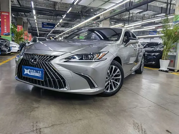 Lexus ES 2023, арт. CN-3620856 — фото 1