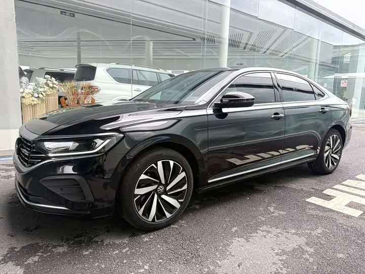 Volkswagen Passat 2024, арт. CN-3621226 — фото 1
