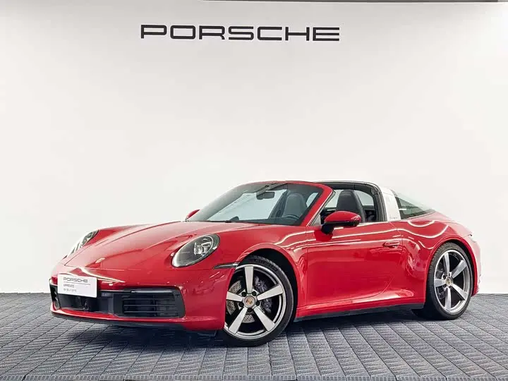 Porsche 911 2022, арт. CN-3621994 — фото 1
