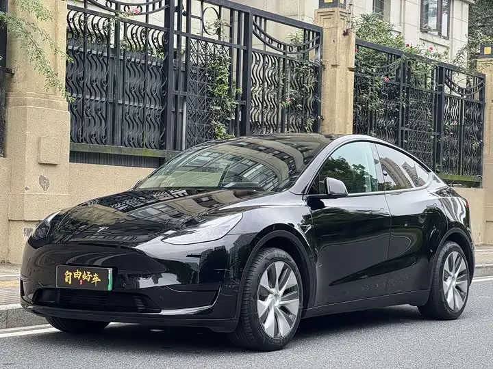 Tesla Model Y 2022, арт. CN-3622738 — фото 1