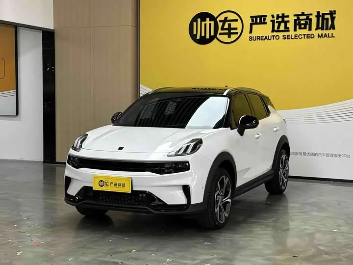 Lynk & Co 06 2023, фото из объявления