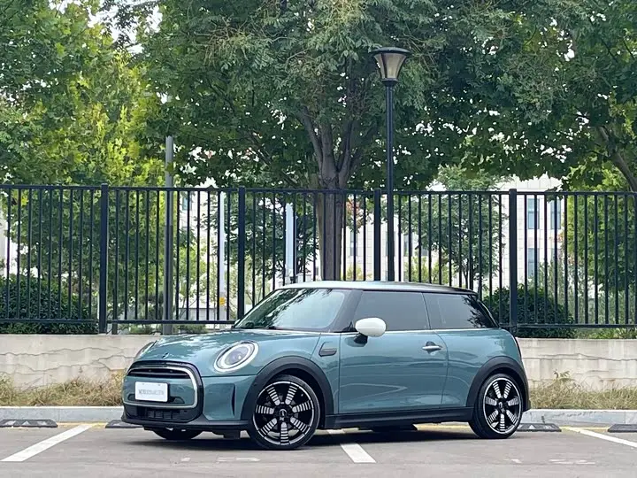 Mini Mini 2023, фото из объявления