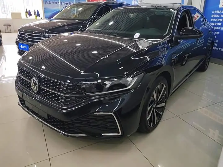 Volkswagen Passat 2022, арт. CN-3622878 — фото 1