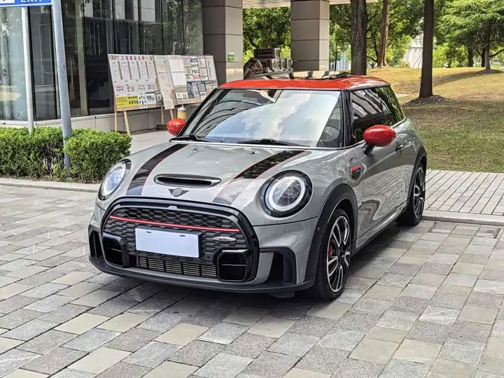 Mini Mini JCW 2023, фото из объявления