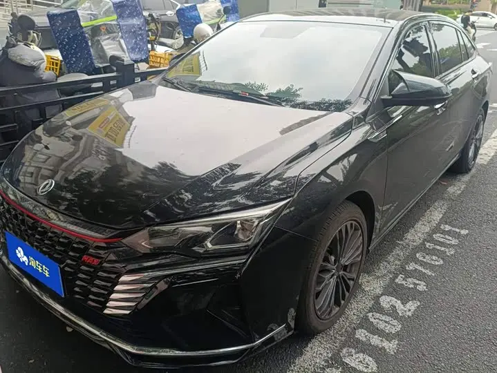 Dongfeng Aeolus Yixuan Max 2021, фото из объявления