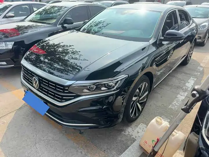 Volkswagen Passat 2023, арт. CN-3622997 — фото 1