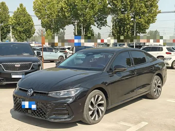 Volkswagen Passat 2025, арт. CN-3623000 — фото 1