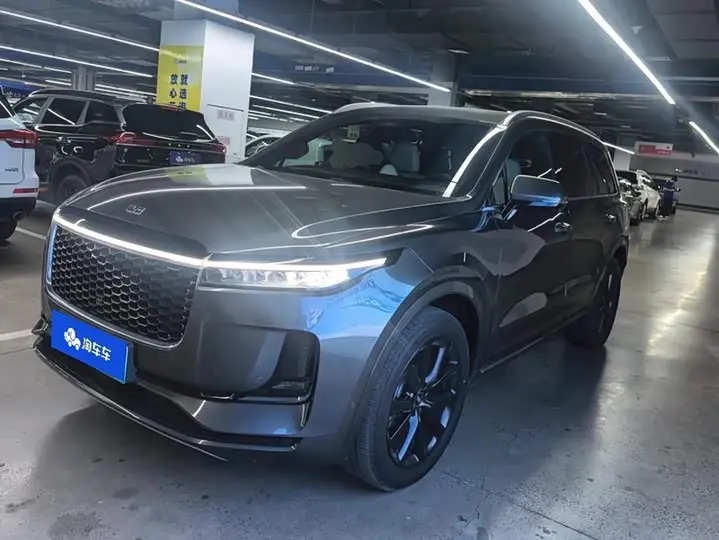LiXiang One 2021, фото из объявления