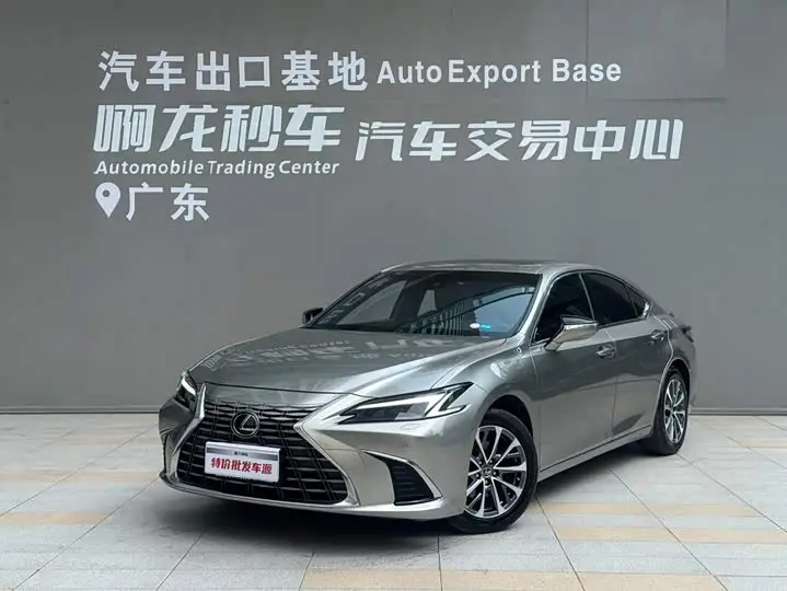Lexus ES 2025, арт. CN-3623107 — фото 1