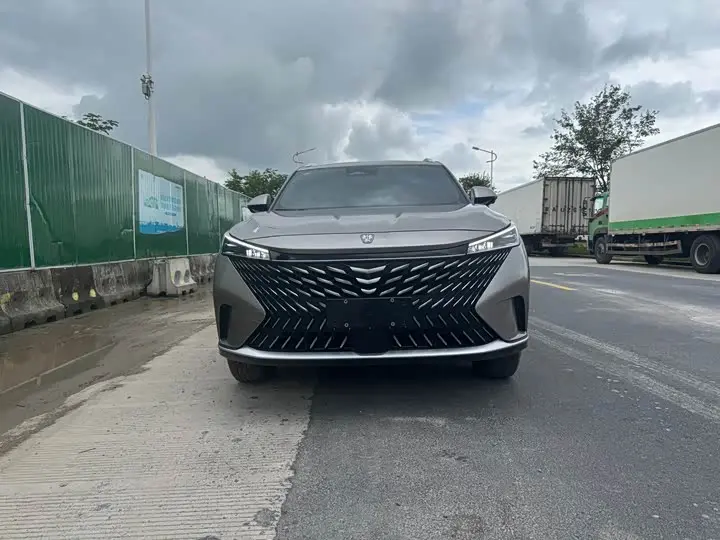 Roewe RX5 2023, фото из объявления