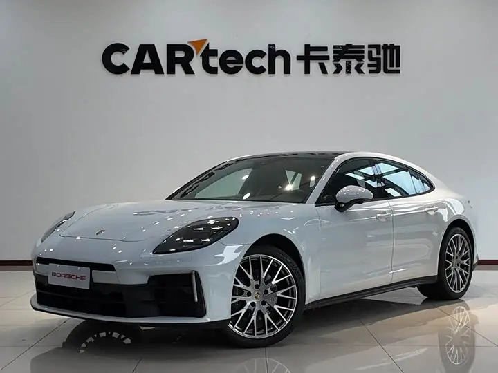 Porsche Panamera 2024, арт. CN-3623375 — фото 1