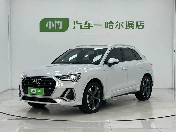 Audi Q3 2022, арт. CN-3623422 — фото 1