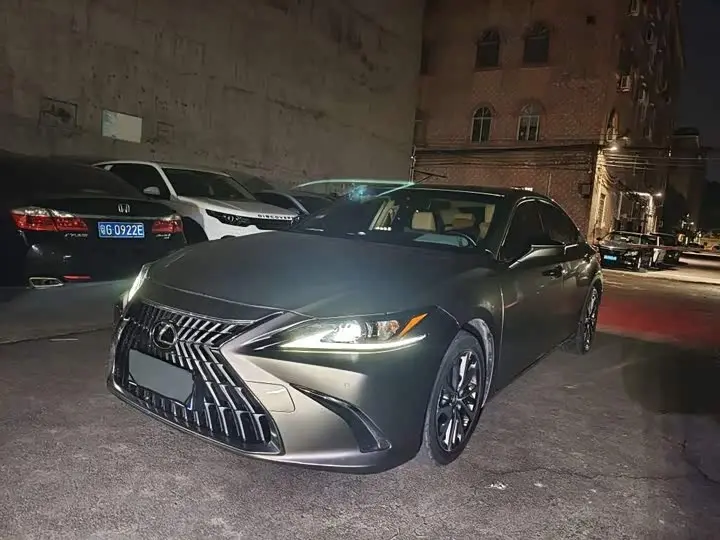 Lexus ES 2022, арт. CN-3623510 — фото 1