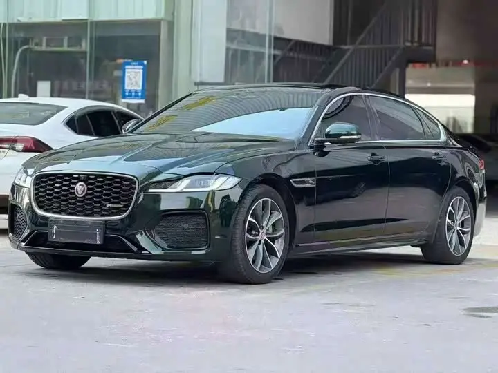 Jaguar XF L 2022, фото из объявления