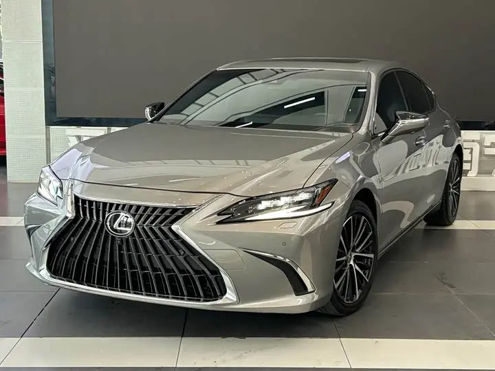 Lexus ES 2022, арт. CN-3623571 — фото 1