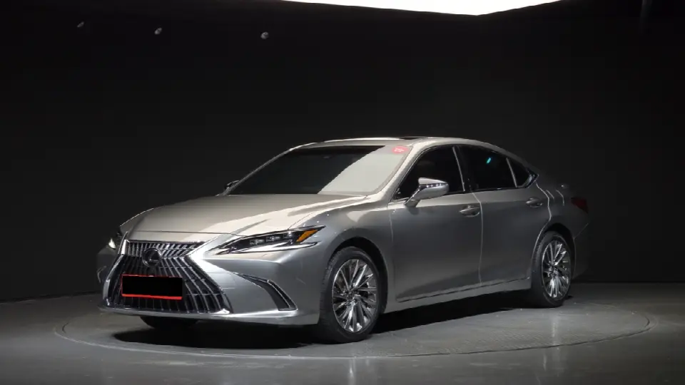 Lexus ES 2018, арт. KR-3634685 — фото 1